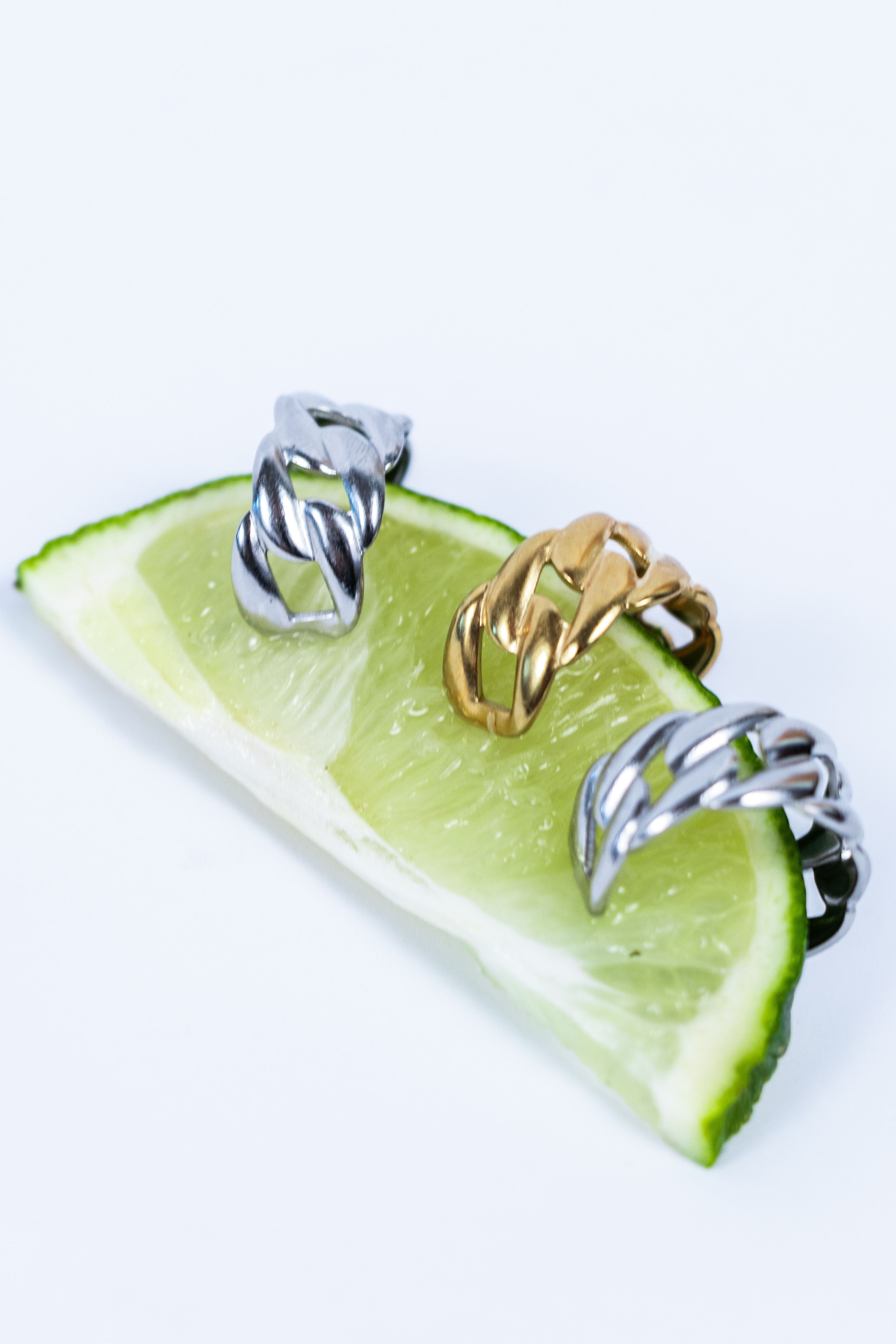 Chainlink Ring