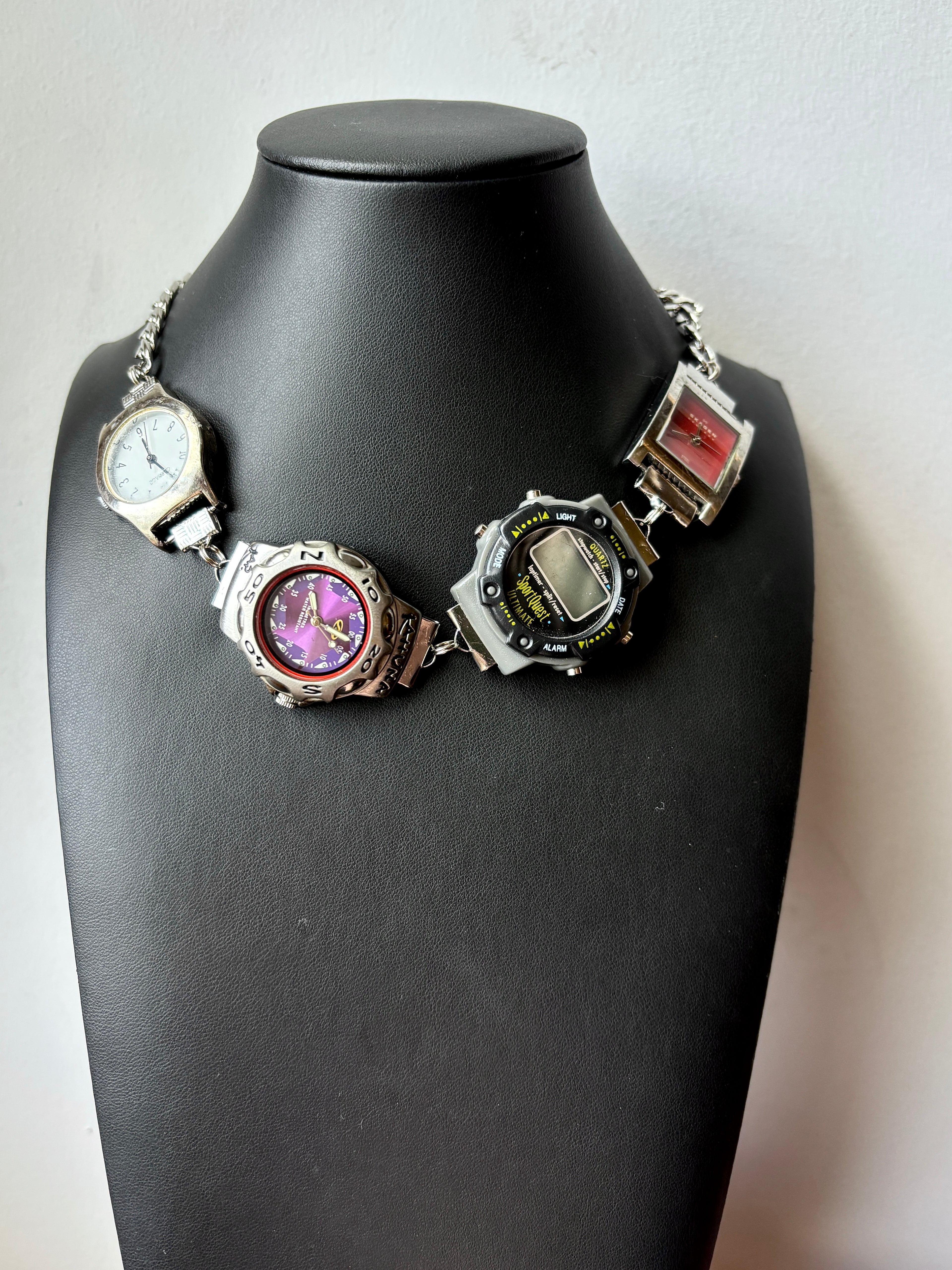 The Athleisure Chain