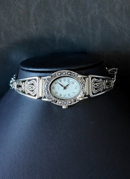 Horseshoe Watch Choker